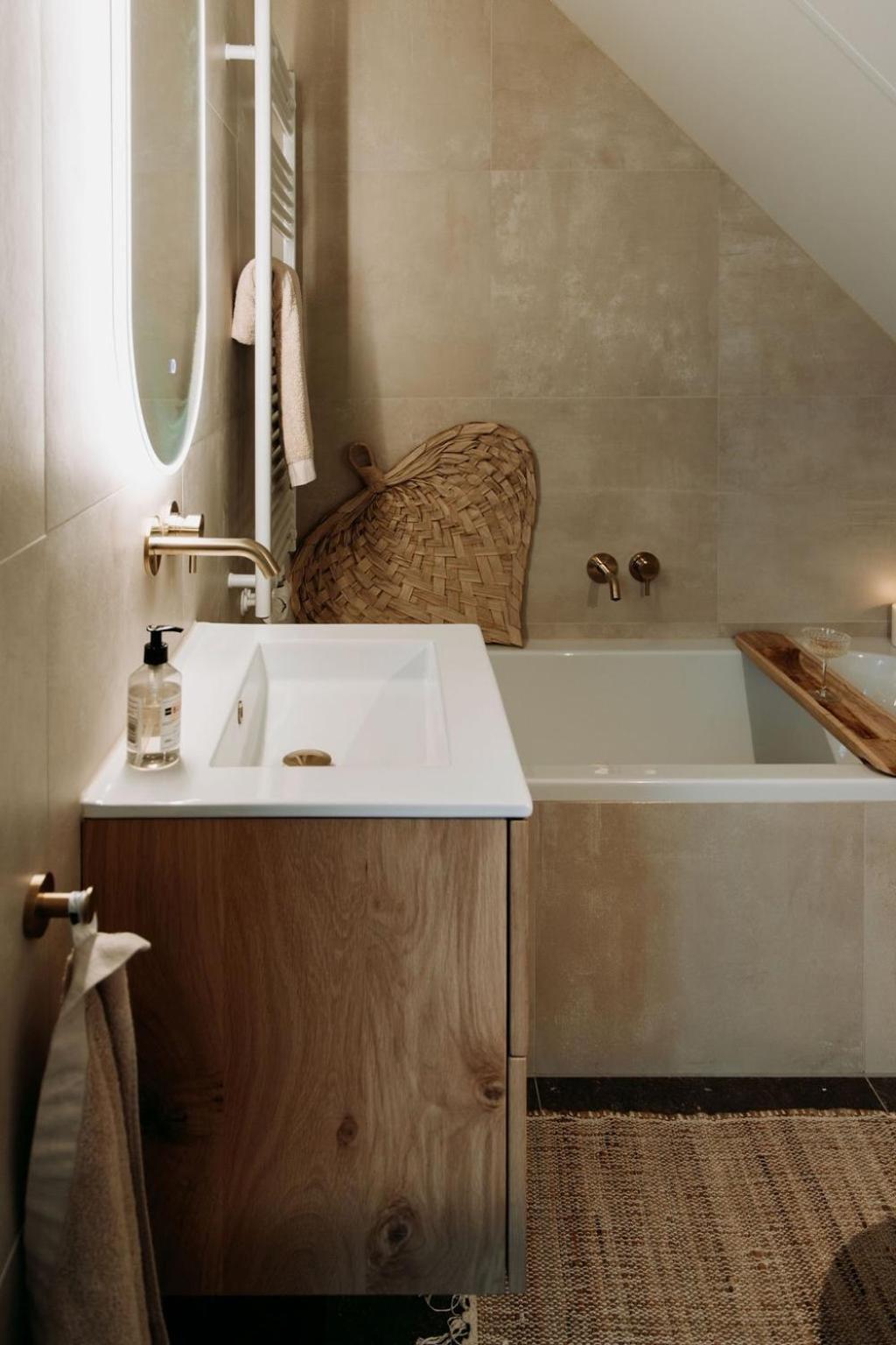 Foss Lodge - Luxe Boutique Boshuis Veluwe นึนชเปท ภายนอก รูปภาพ